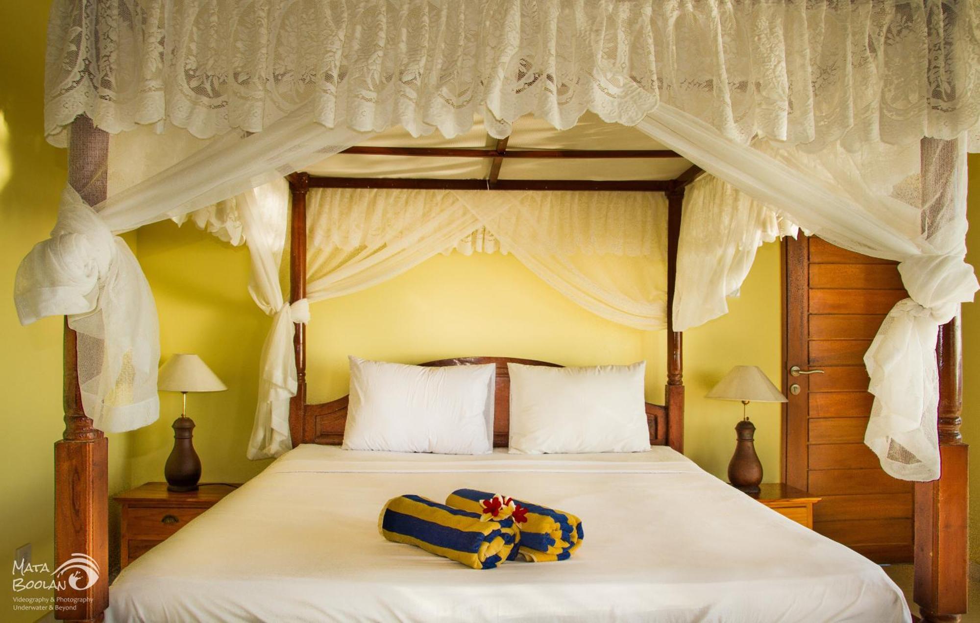 Beten Waru Bungalow And Restaurant Amed Habitación foto