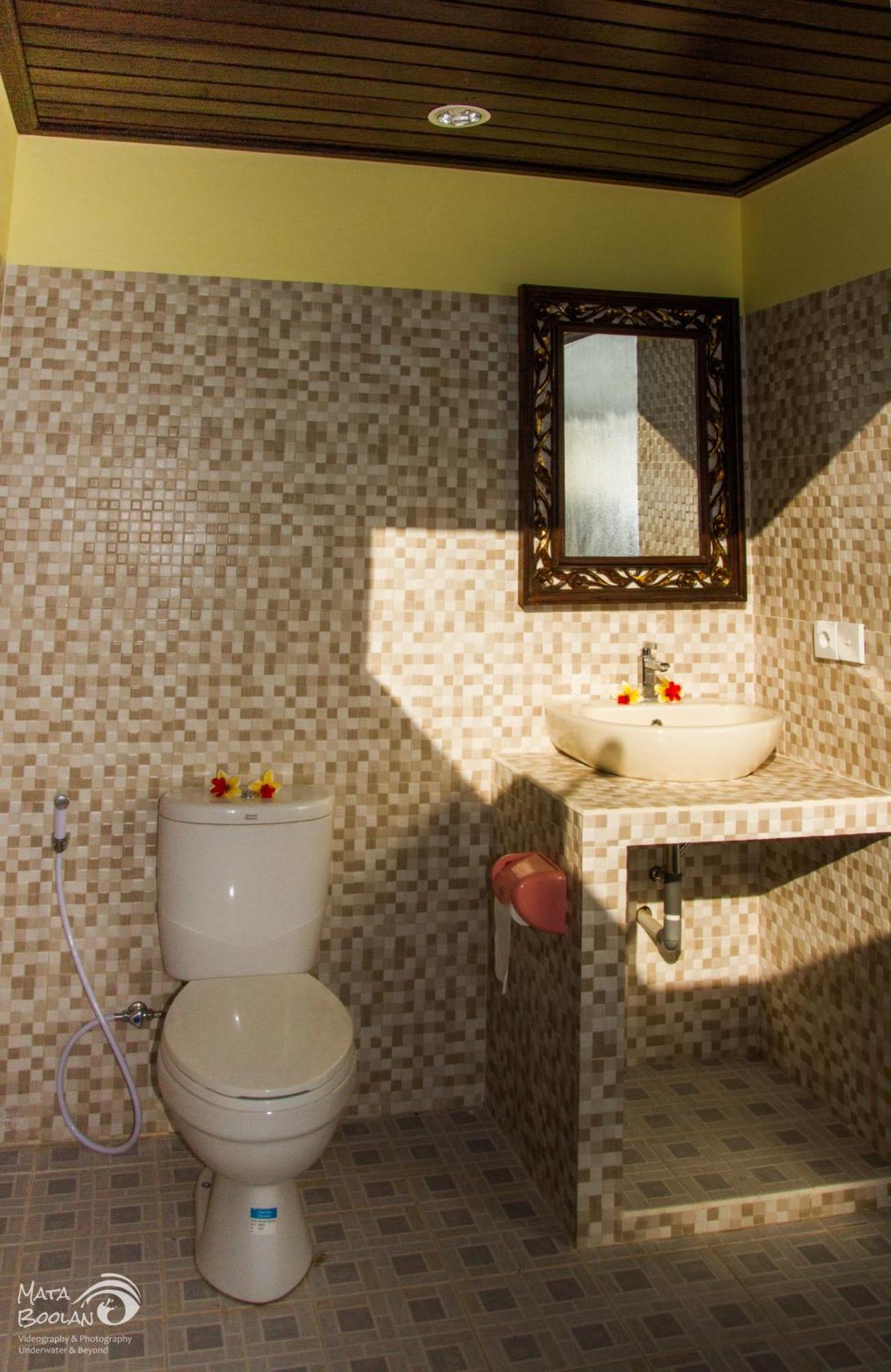Beten Waru Bungalow And Restaurant Amed Habitación foto